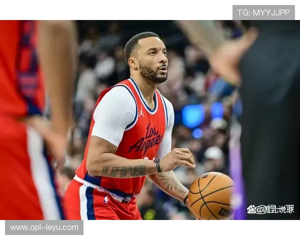 威斯布鲁克突破造杀伤效率提升，带动球队关键时刻得分爆发