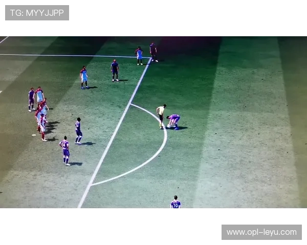 任意球距离规则：裁判确保对方退后9.15米的判罚时机与要点